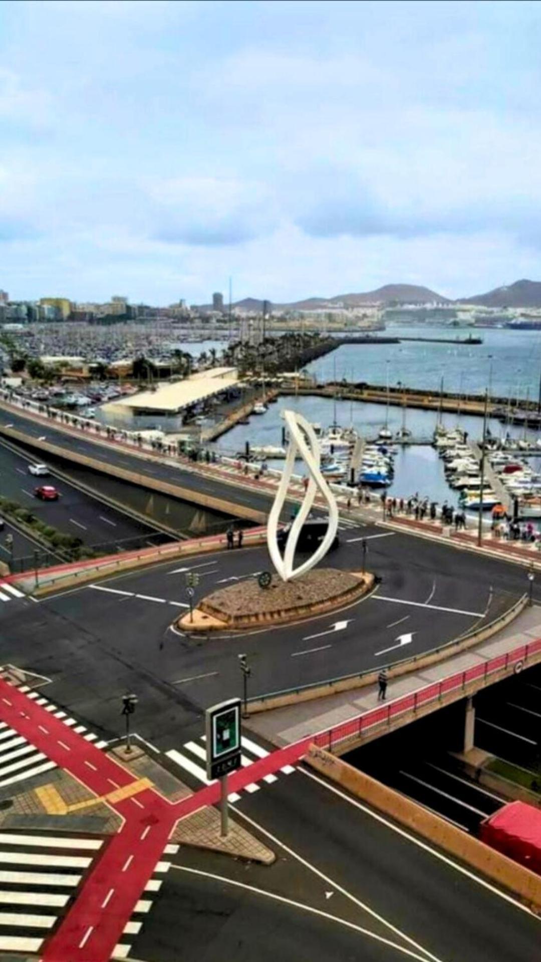 Oasis Luz Y Mar Apartment ลาสปัลมาส เด กรานคานาเรีย ภายนอก รูปภาพ