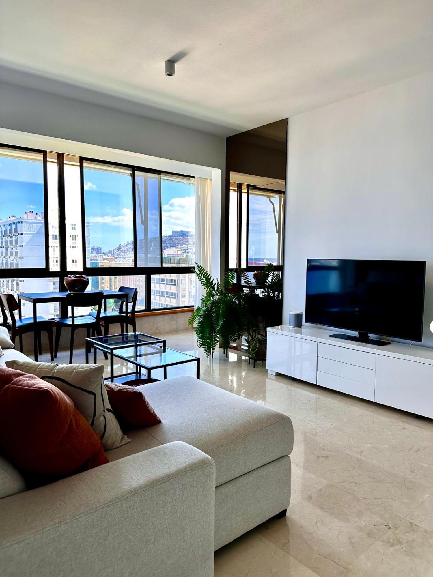Oasis Luz Y Mar Apartment ลาสปัลมาส เด กรานคานาเรีย ภายนอก รูปภาพ